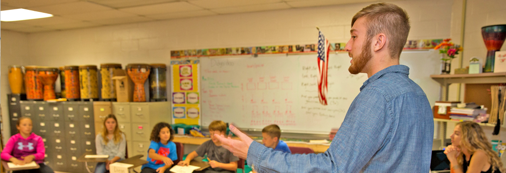 student teaching in music class