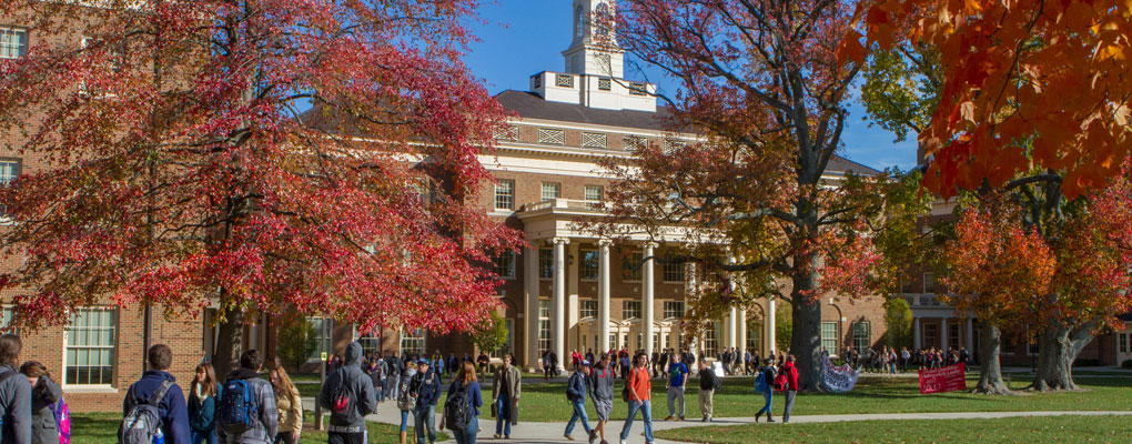 Exterior image of the Farmer School of Business in fall