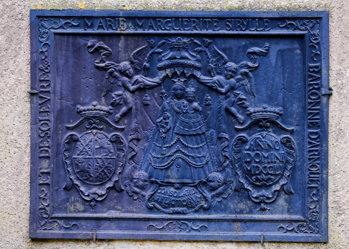 A sign on the Chateau's wall