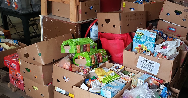 A mini version of the annual move-out week ShareFest resulted in 3,700 pounds of food collected from students moving out of their residence halls. The food was donated to the Talawanda Oxford Pantry and Social Services. 
