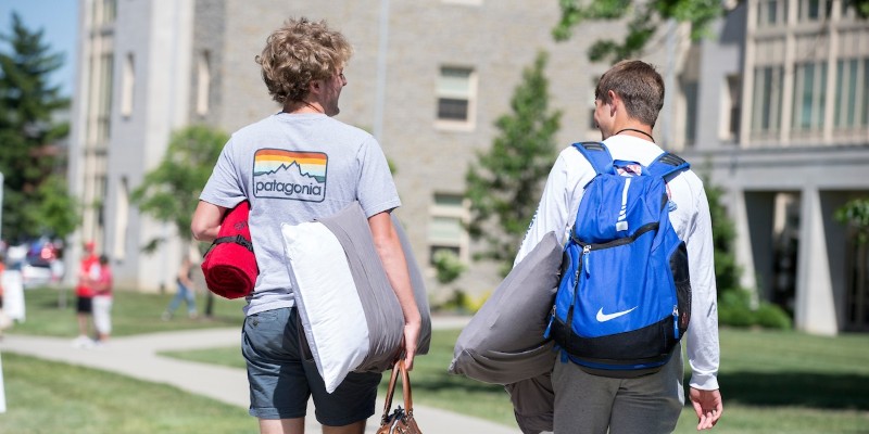 Students Moving into Dorm