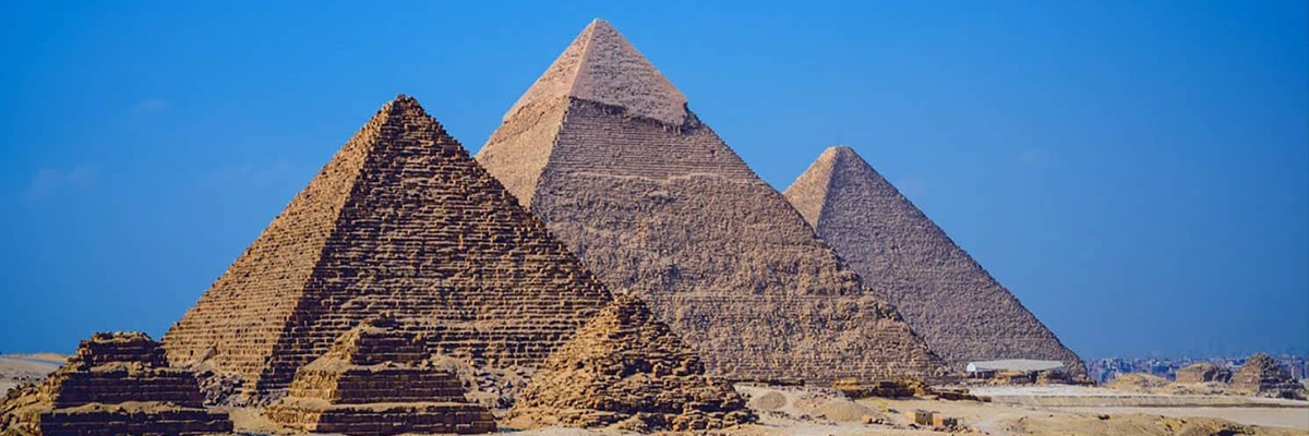  Pyramids at Giza