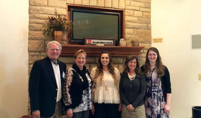 Carson with DSID Scholarship Board Members and Chloe Denniston, Winner from OSU