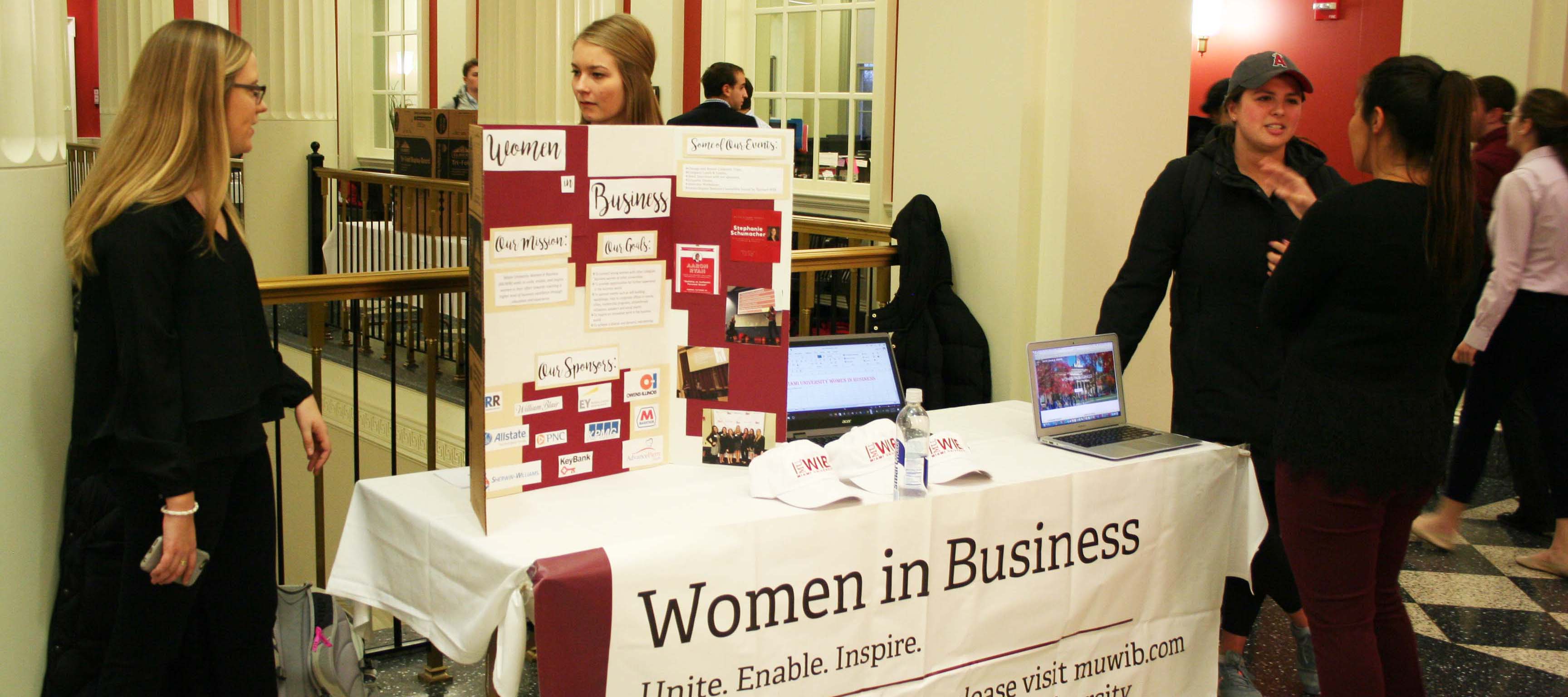  Women in Business table at Meet the B-Orgs