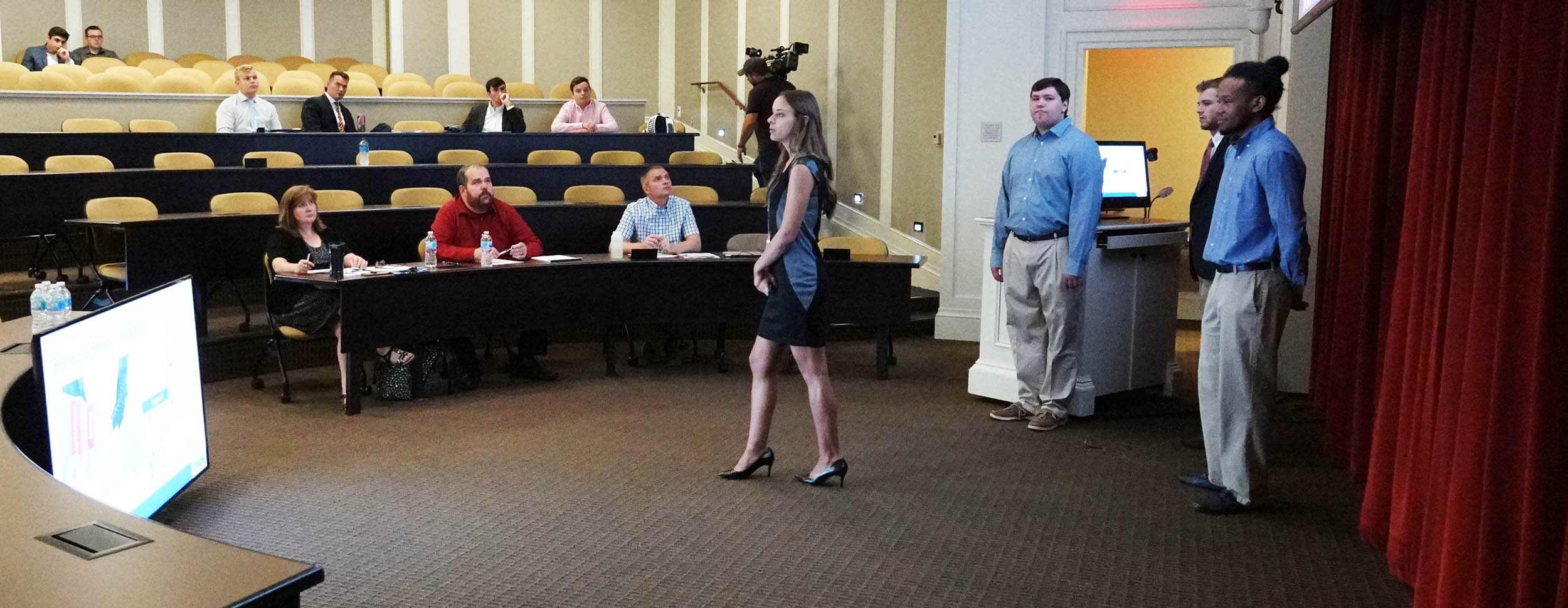 Students present final project to Cintas for Miami PRIME