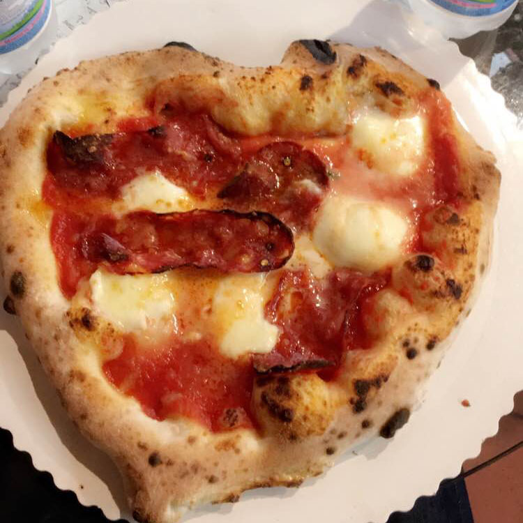 heart-shaped pizza 