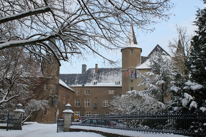 Snowy view of the MUDEC chateau
