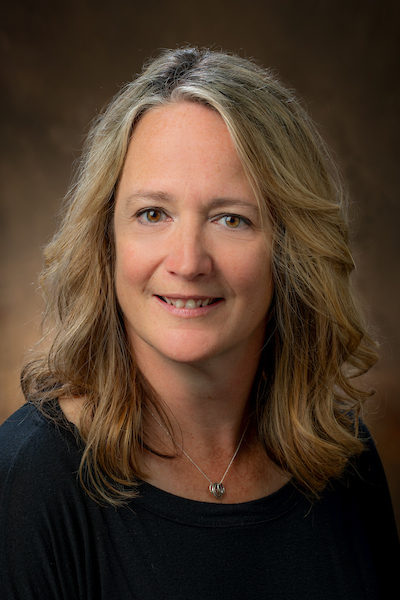 Headshot of Betsy Bodnar