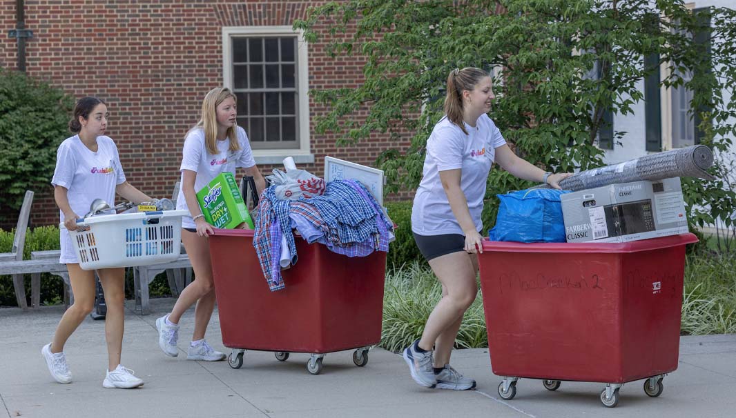 move in day at miami