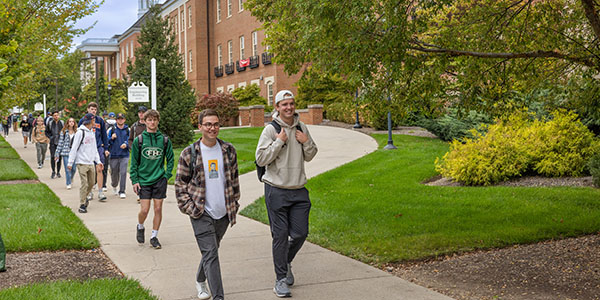 Miami University students walk near the Engineering Building on the Oxford campus