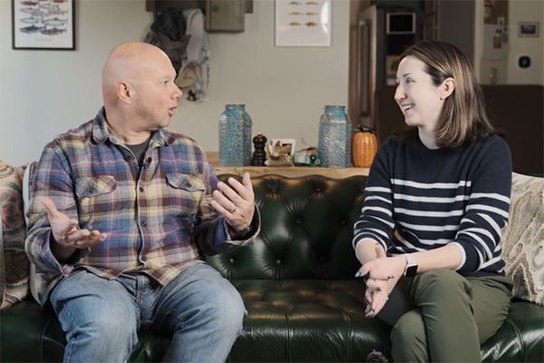 Andor Kiss and PacBio staff member in a video screenshot