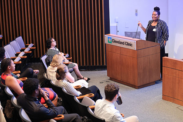 Miami University students listen to a Cleveland Clinic representative 